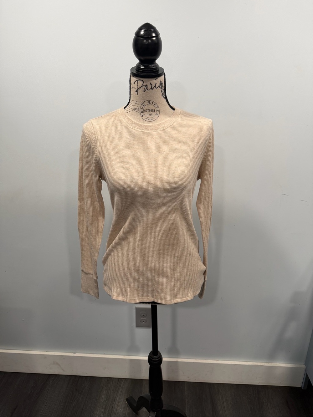 Time and Tru Women’s Beige Solid Waffle-Knit Crewneck Pullover Sweater S